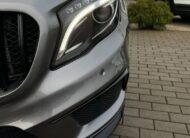 Mercedes-Benz GLA 220d 4Matic AMG Line SK ŠPZ Panorama/ LED / Alcantara