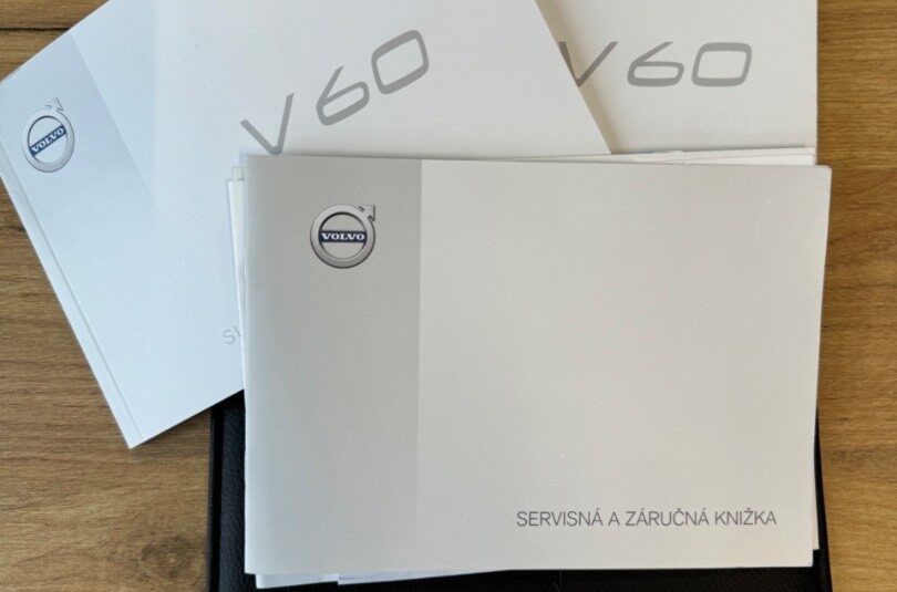 Volvo V60 2.0D-150PS A/T Momentum kupované v SR