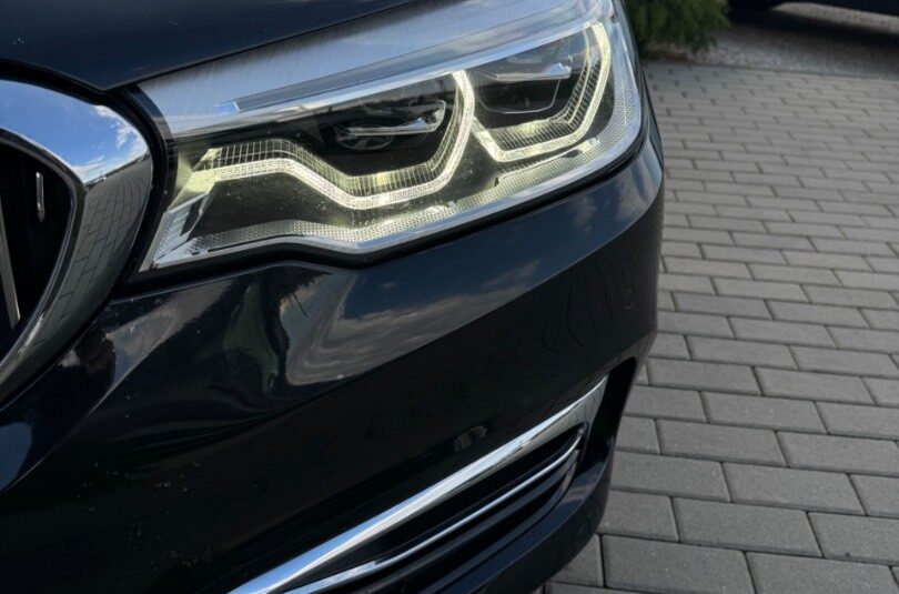 BMW Rad 5 Touring 530d xDrive A/T