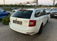 Škoda Octavia Combi 2.0TDi DSG Clever Edition *Led*Navi*Mode*