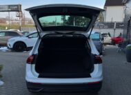 Volkswagen Tiguan 2.0TDi 150PS 4Motion DSG *Virtual*Matrix*Ťažné*