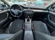 Volkswagen Passat Variant 2.0TDi 190PS Highline SK ŠPZ Virtual/Matrix