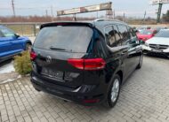 Volkswagen Touran 2.0TDi DSG Highline *Ťažné*Masáž*Kamera*