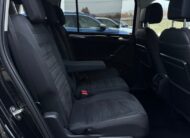 Volkswagen Touran 2.0TDi DSG Highline *Ťažné*Masáž*Kamera*