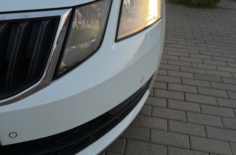 Škoda Octavia Combi 2.0TDi DSG Clever Edition *Led*Navi*Mode*