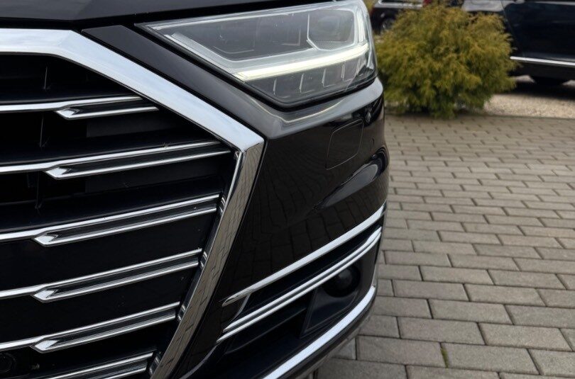 Audi A8 50 3.0 TDI V6 quattro tiptronic