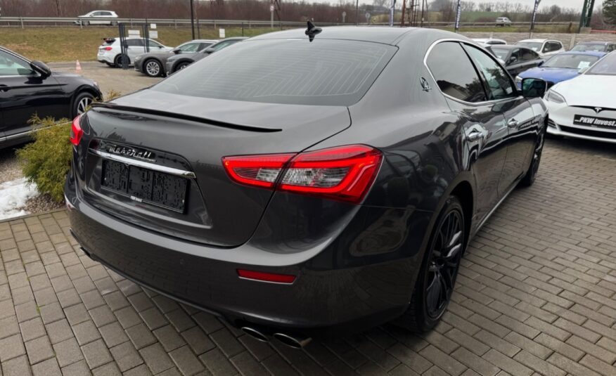 Maserati Ghibli 3.0i V6 4×4