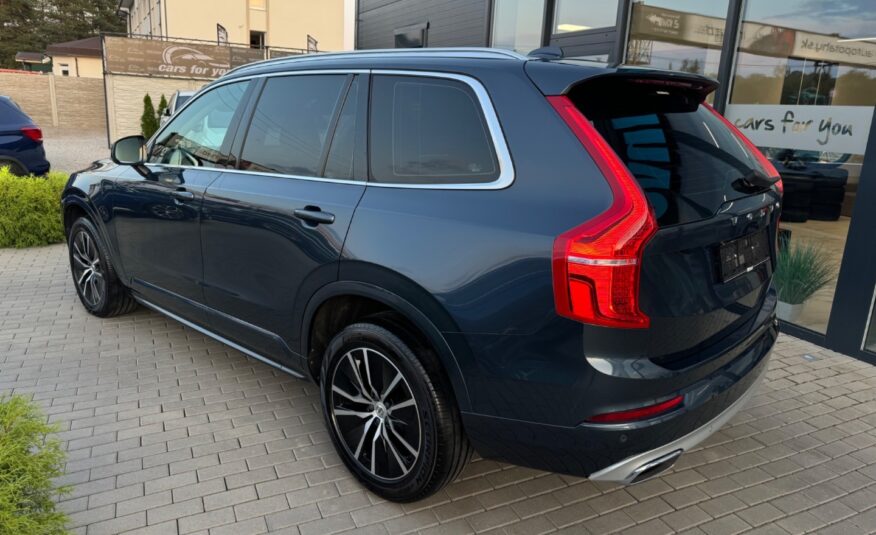 Volvo XC90 2.0 B5 Drive-E Momentum AWD A/T