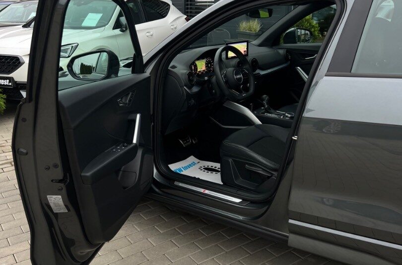 Audi Q2 1.6TDi S-Tronic S-line SK ŠPZ Virtual- Cockpit / Full LED