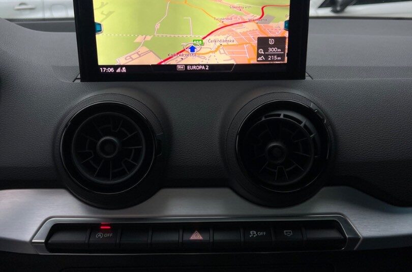 Audi Q2 1.6TDi S-Tronic S-line SK ŠPZ Virtual- Cockpit / Full LED