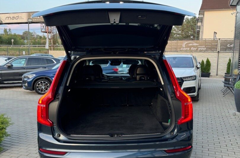 Volvo XC90 2.0 B5 Drive-E Momentum AWD A/T