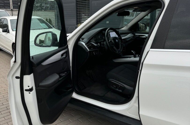 BMW X5 xDrive25d 231k A/T