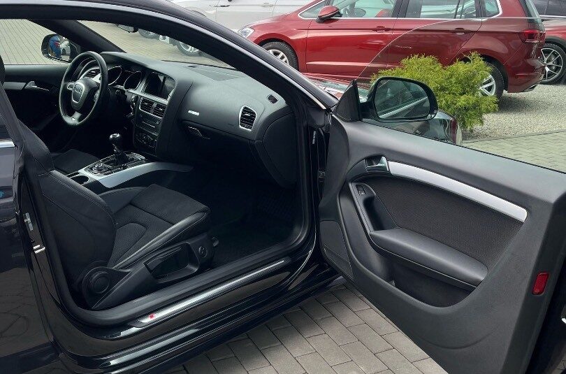 Audi A5 2.0TFSi S-line Edition