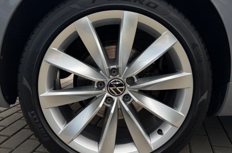 Volkswagen Arteon 2.0 TDI R-Line 4Motion DSG