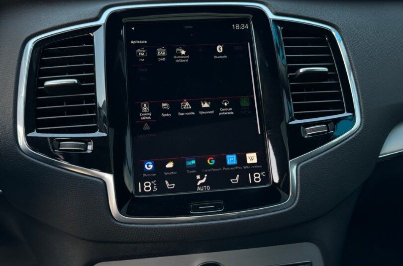 Volvo XC90 2.0 B5 Drive-E Momentum AWD A/T