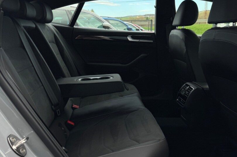 Volkswagen Arteon 2.0 TDI R-Line 4Motion DSG