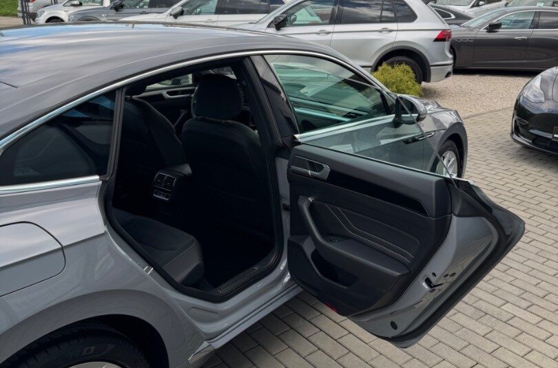 Volkswagen Arteon 2.0 TDI R-Line 4Motion DSG