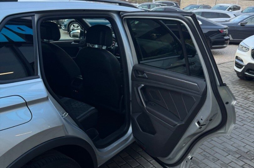 Volkswagen Tiguan 2.0 TDI EVO R-Line 4Motion DSG