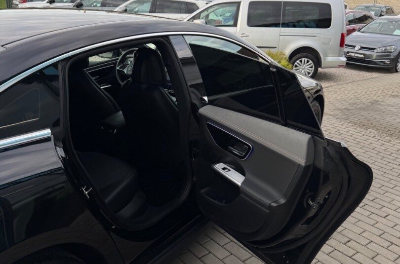 Mercedes-Benz EQE 350 4Matic *SK ŠPZ*PLNÁ ZÁRUKA*