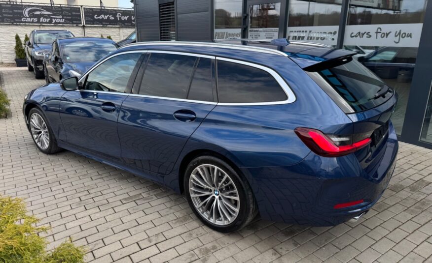 BMW Rad 3 Touring 320d  mHEV x-Drive A/T Luxury *ZÁRUKA*