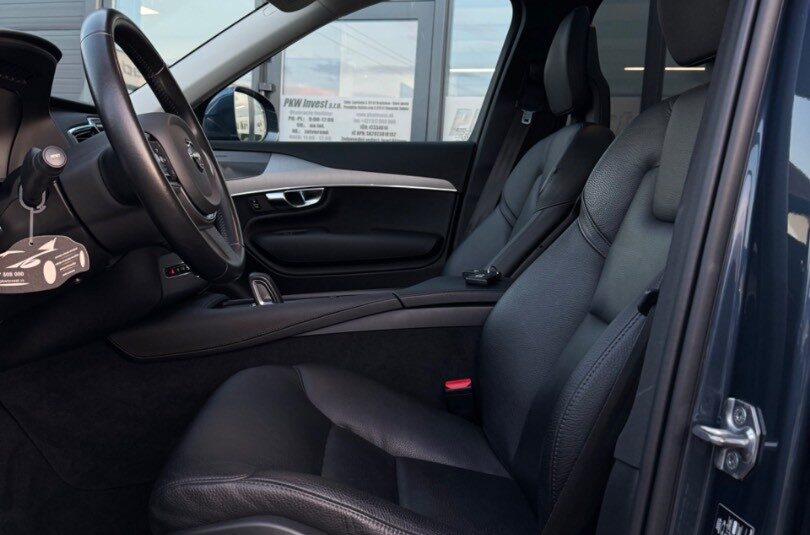 Volvo XC90 2.0 B5 Drive-E Momentum AWD A/T
