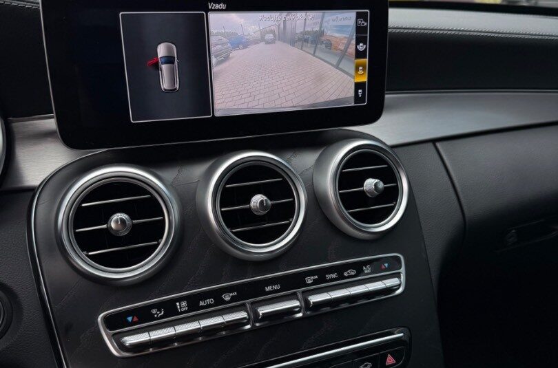 Mercedes-Benz C trieda Kombi 220d A/T AMG line NIGHT Edition