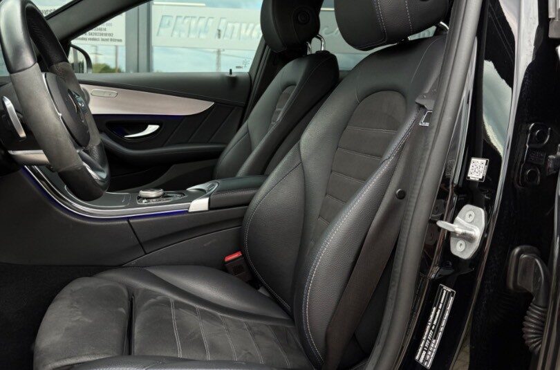 Mercedes-Benz C trieda Kombi 220d A/T AMG line NIGHT Edition
