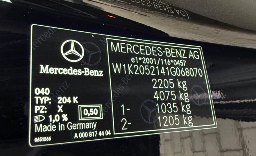 Mercedes-Benz C trieda Kombi 220d A/T AMG line NIGHT Edition
