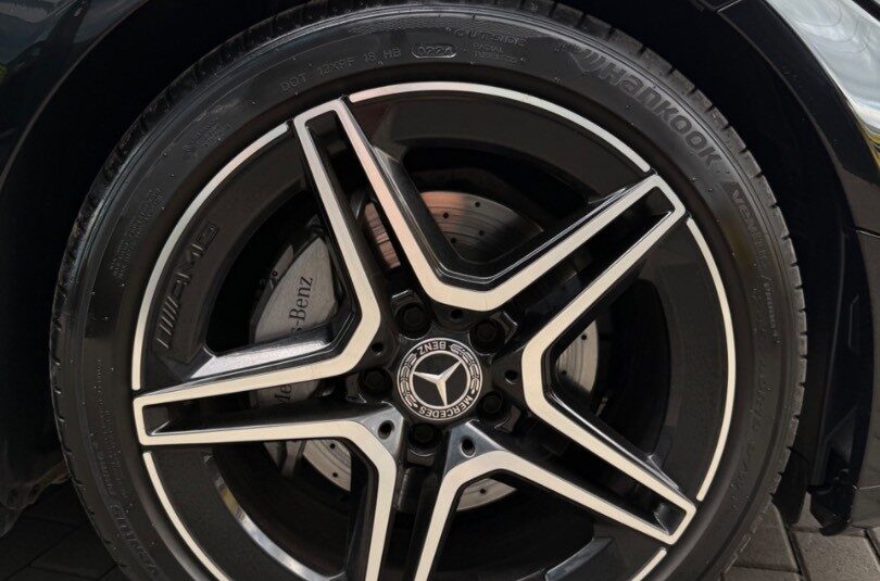 Mercedes-Benz C trieda Kombi 220d A/T AMG line NIGHT Edition