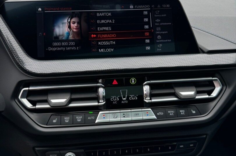 BMW Rad 1 128ti 265PS A/T M-Sport SK ŠPZ *ZÁRUKA*