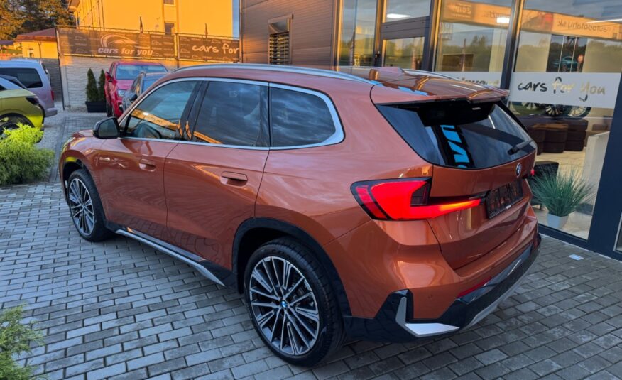 BMW X1 23d mHEV X-Drive A/T Luxury line *PLNÁ ZÁRUKA*