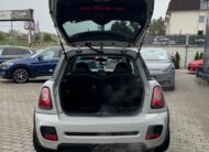 Mini Cooper S Coupé 1.6i John Works – Remus