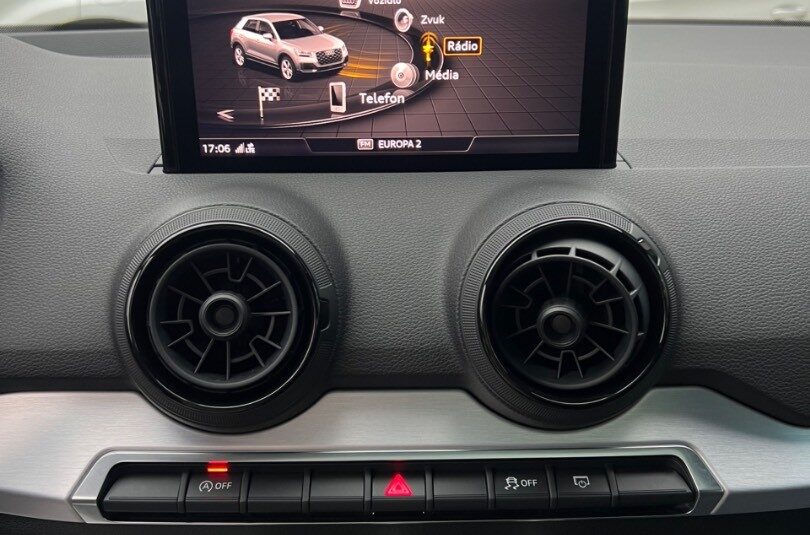 Audi Q2 1.6TDi S-Tronic S-line SK ŠPZ Virtual- Cockpit / Full LED