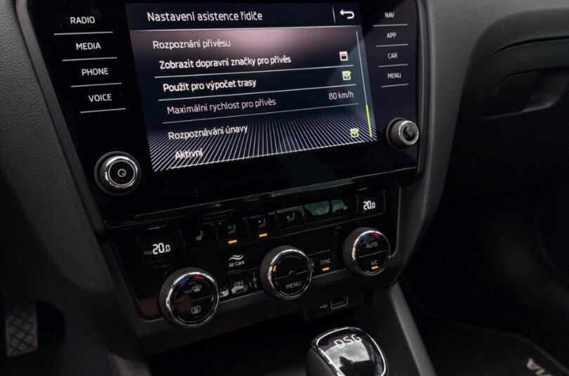 Škoda Octavia Combi 2.0TDi DSG STYLE *Virtual*
