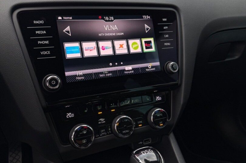 Škoda Octavia Combi 2.0TDi DSG STYLE *Virtual*