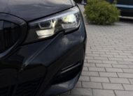 BMW Rad 3 320d x-Drive A/T M-Sport Edition SK ŠPZ