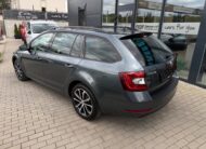 Škoda Octavia Combi 2.0TDi DSG STYLE *Virtual*