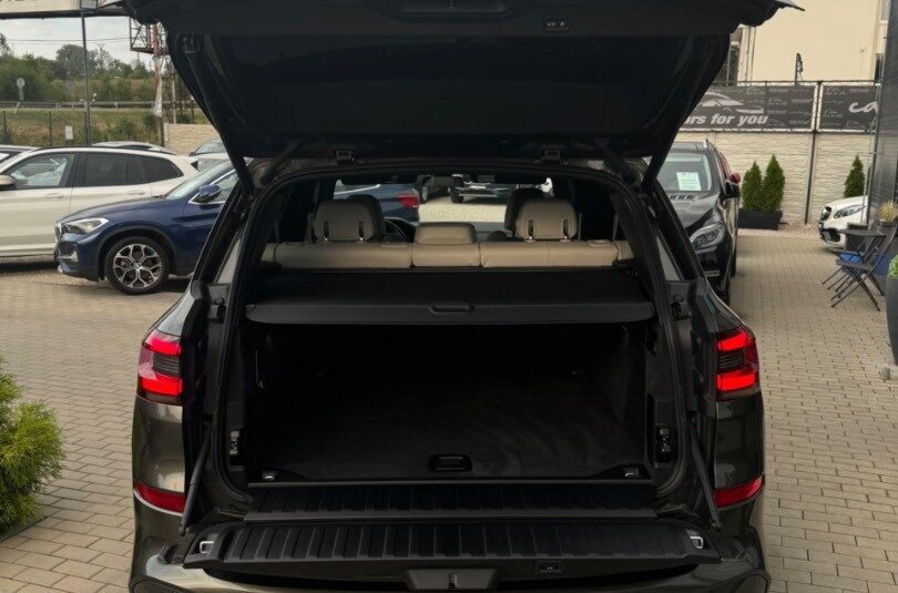 BMW X5 3.0d 286PS mHEV x-Drive M-Sport *kupované v SR*