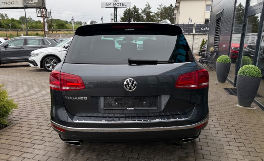 Volkswagen Touareg 3.0TDi 193kW 4Motion Exclusive *Vzduch*Dynaudio*TOP*