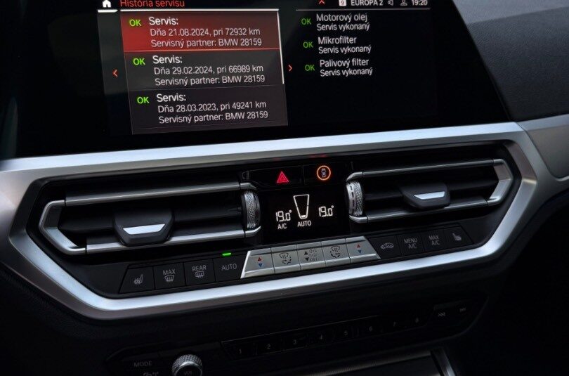 BMW Rad 3 320d x-Drive A/T M-Sport Edition SK ŠPZ