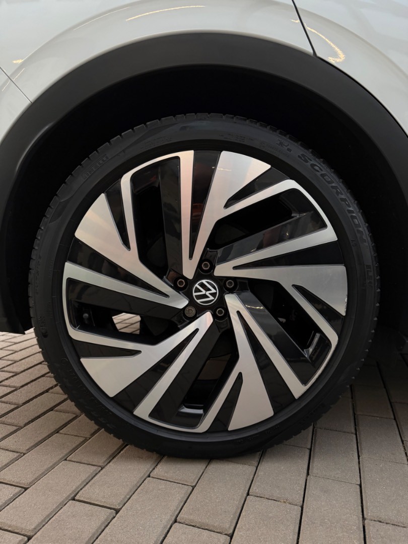 Volkswagen ID.4 GTX 4Motion 77kWh/220kW TEPELKO FULL