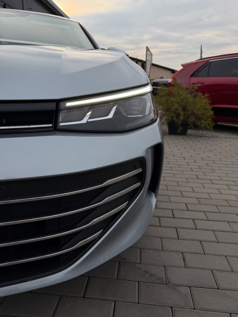 Volkswagen Passat Variant 2.0TDi DSG Elegance SK ŠPZ