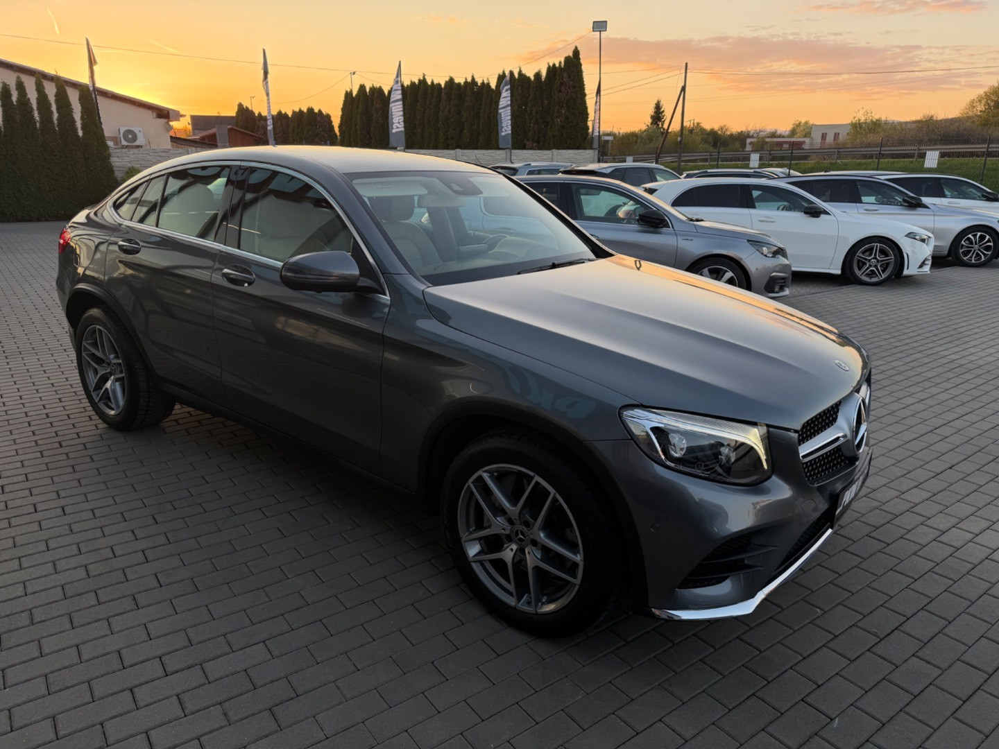 Mercedes-Benz GLC Kupé 220d 4MATIC A/T AMG line