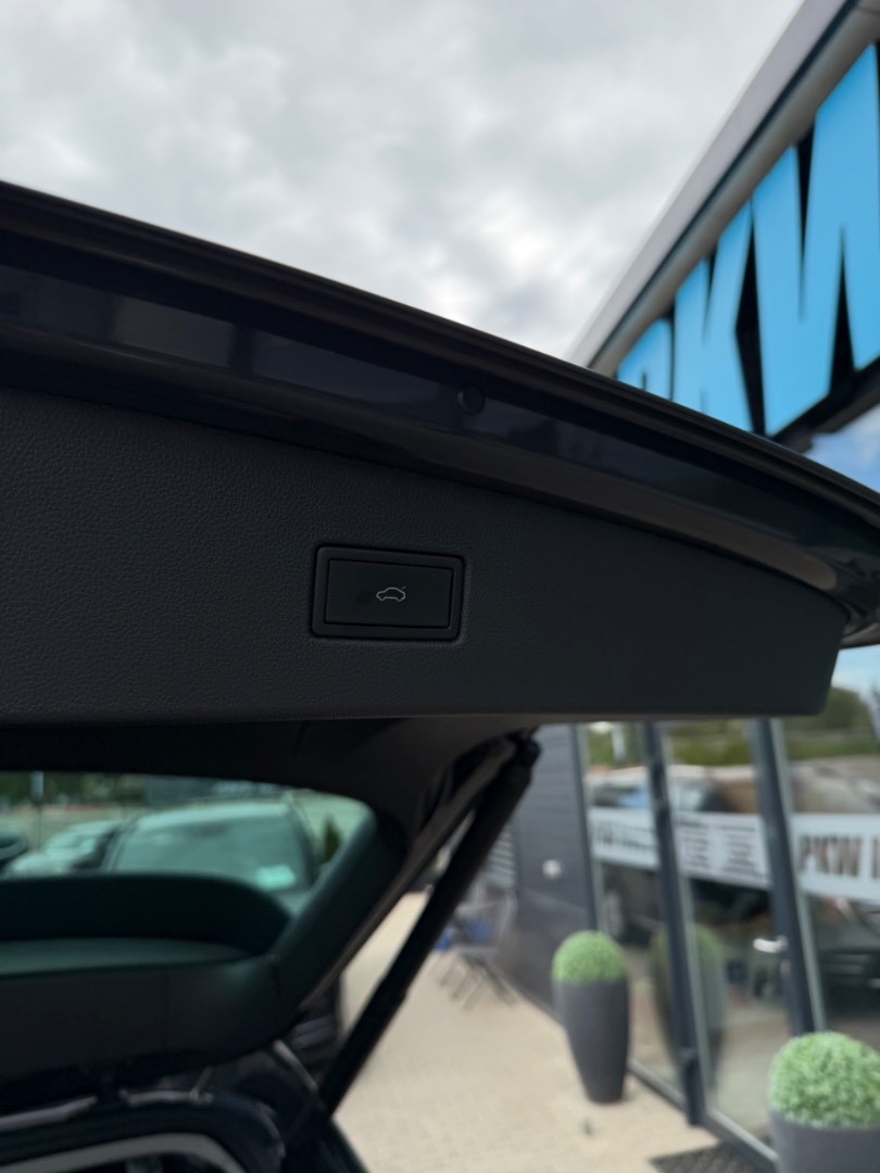 Volkswagen Tiguan 2.0TDi DSG 4Motion URBAN Edition SK ŠPZ