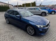 BMW Rad 3 Touring 320d  mHEV x-Drive A/T Luxury *ZÁRUKA*