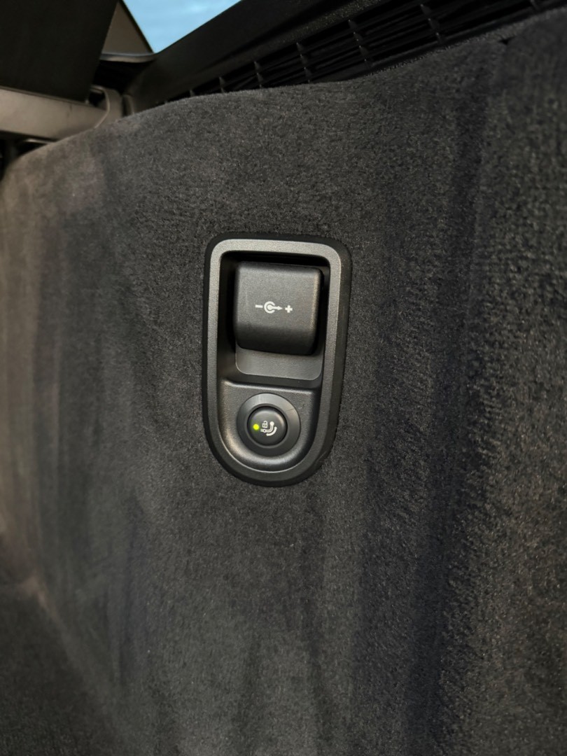 BMW Rad 5 Touring 530d  mHEV x-Drive A/T M-Sport line