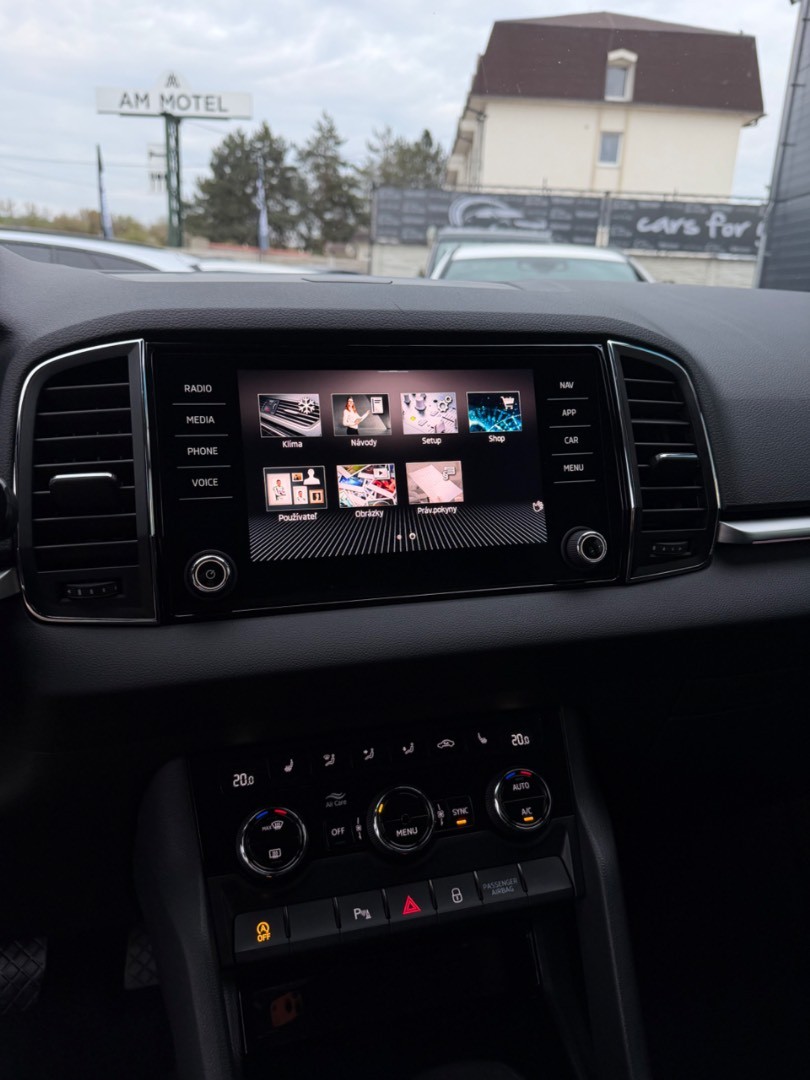 Škoda Karoq 2.0TDi DSG Style *Virtual*Kamera*Matrix*