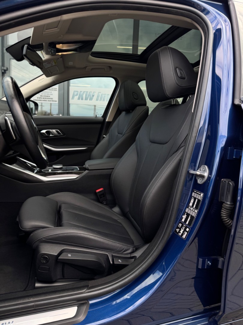 BMW Rad 3 Touring 320d  mHEV x-Drive A/T Luxury *ZÁRUKA*