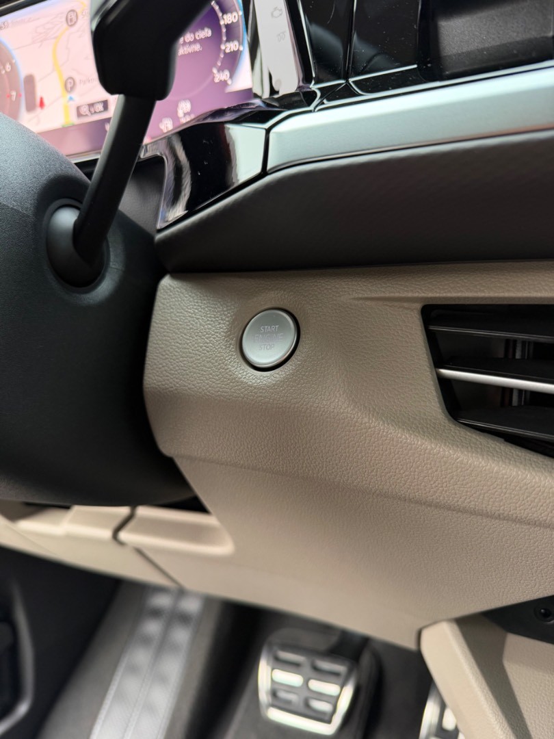 Volkswagen T7 Multivan 2.0TSi DSG 7M Long STYLE FULL