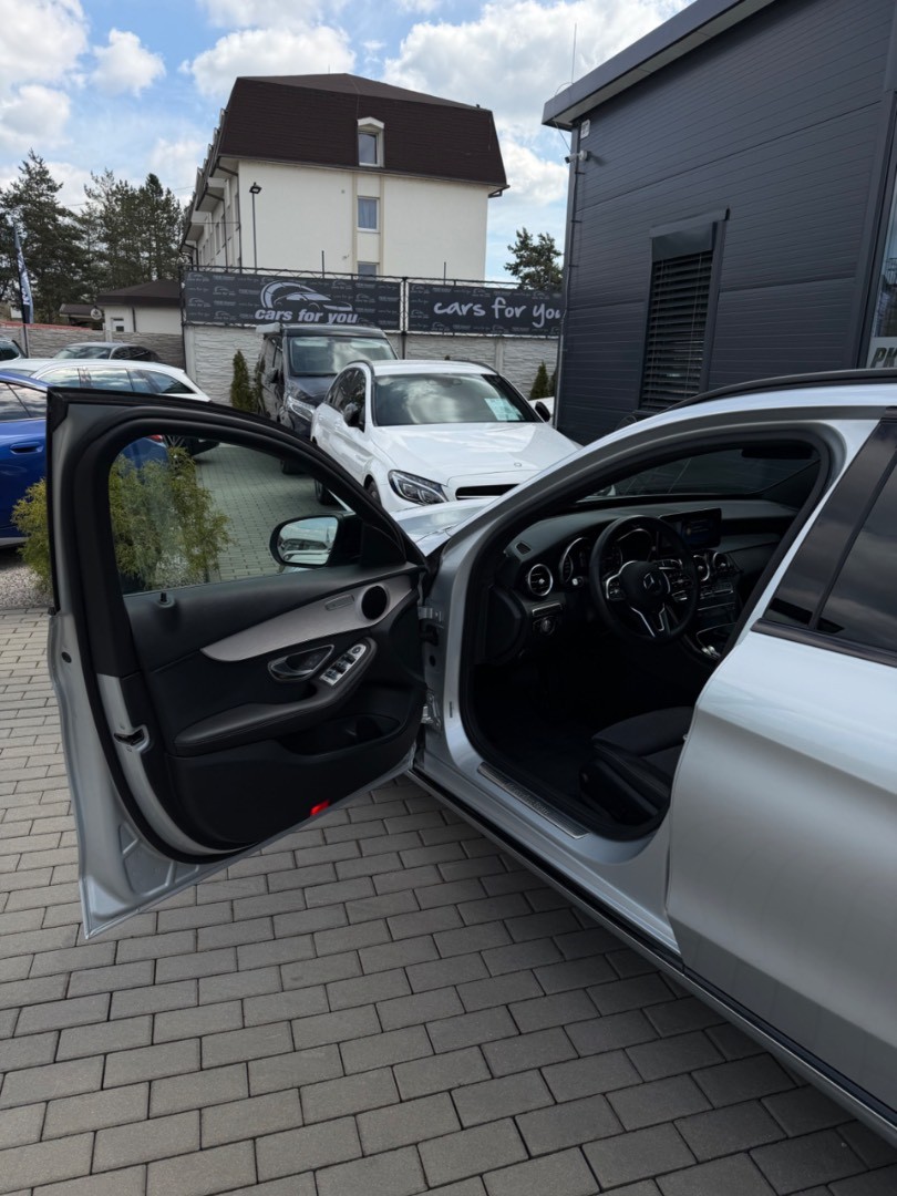 Mercedes-Benz C trieda Kombi 200d Touring A/T Business SK ŠPZ